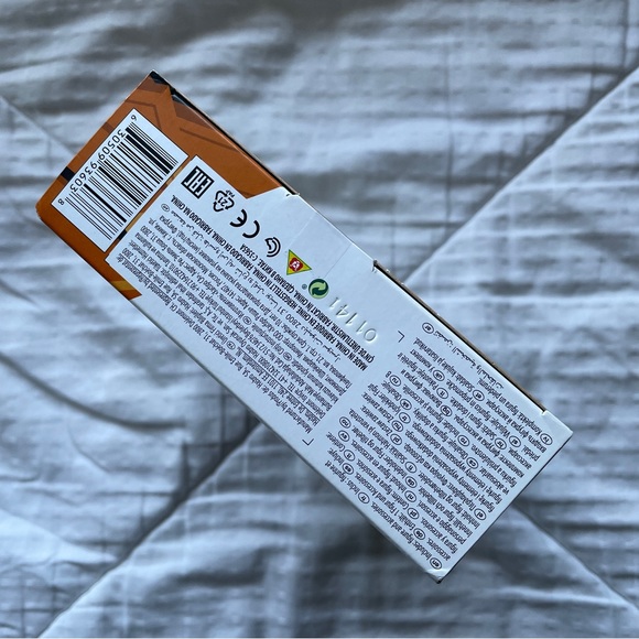 Power Rangers Lightning Collection - Zeo Gold Ranger - Picture 6 of 6